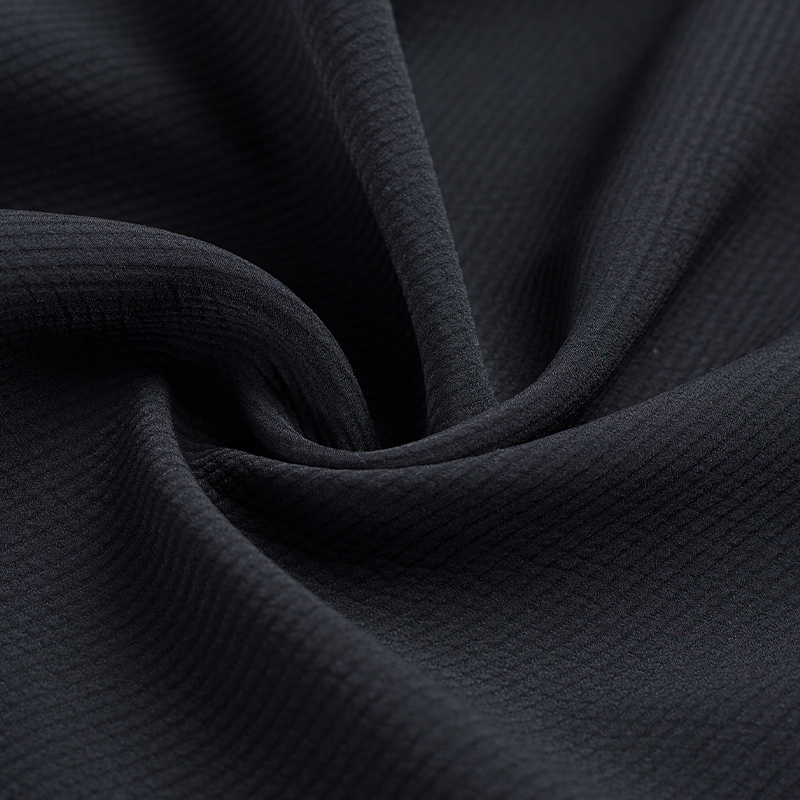 HY132 250GSM 100%P 600D Large Twill Silk Blended Fabric